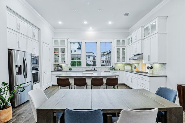 707 Will Rice Avenue, Irving, TX 75039