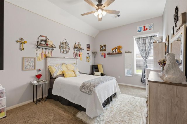 3608 Barrington Court, Pearland, TX 77584