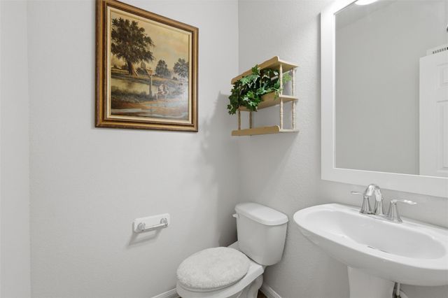 3608 Barrington Court, Pearland, TX 77584