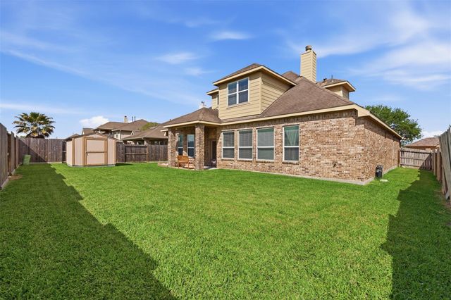 3608 Barrington Court, Pearland, TX 77584