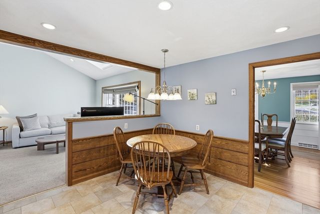 7 Beaver Dam Dr, Westford, MA 01886