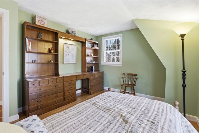 7 Beaver Dam Dr, Westford, MA 01886