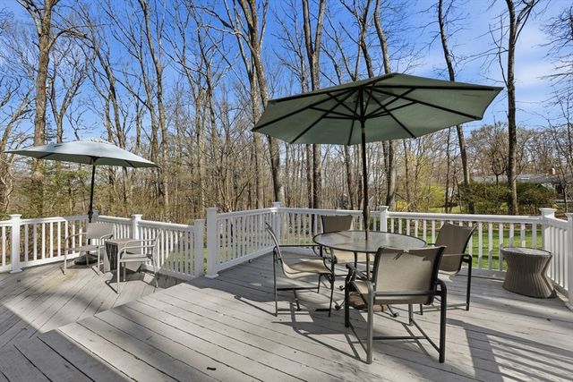 7 Beaver Dam Dr, Westford, MA 01886