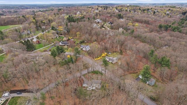 7 Beaver Dam Dr, Westford, MA 01886