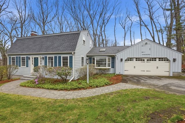 7 Beaver Dam Dr, Westford, MA 01886