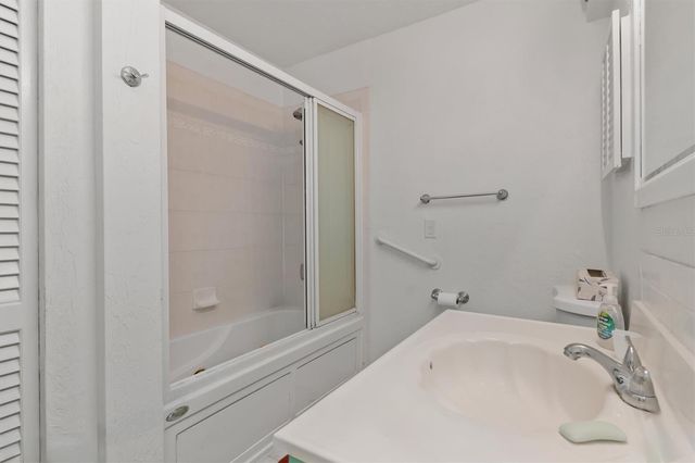8126 RIVERSIDE DRIVE, Punta Gorda, FL 33982