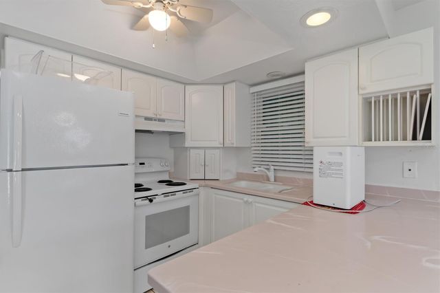 8126 RIVERSIDE DRIVE, Punta Gorda, FL 33982
