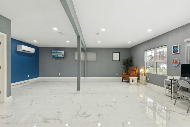 102 Woodland Drive, Highland Village, TX 75077