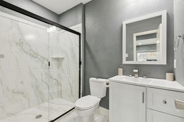 102 Woodland Drive, Highland Village, TX 75077