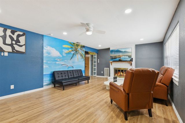 102 Woodland Drive, Highland Village, TX 75077