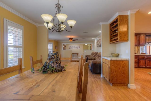 2399 Holcomb Ave, Yuba City, CA 95993