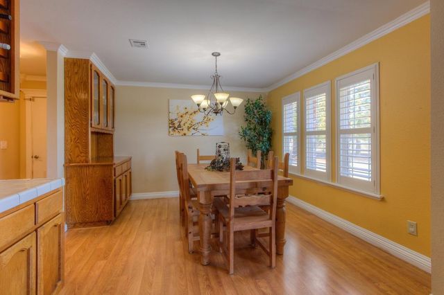 2399 Holcomb Ave, Yuba City, CA 95993