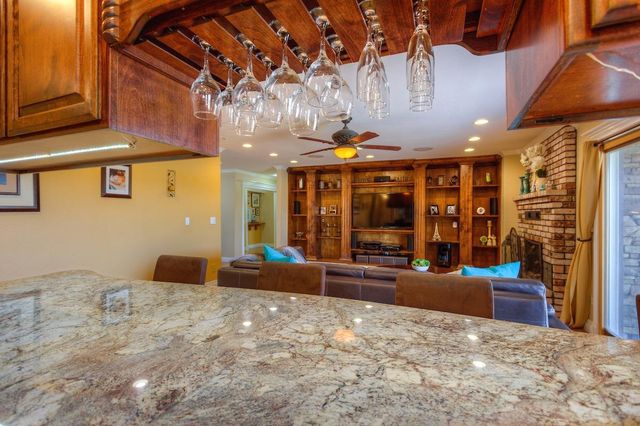 2399 Holcomb Ave, Yuba City, CA 95993