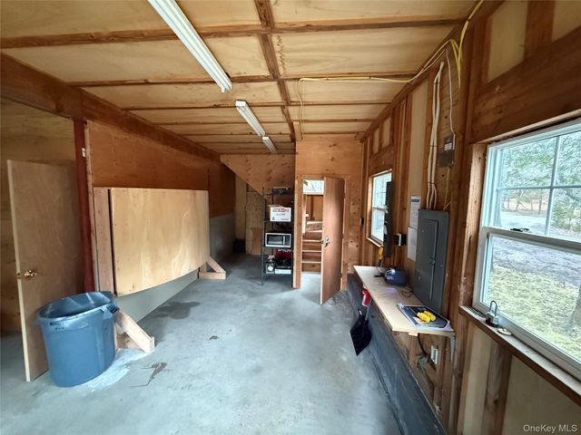 39 Cedar Drive, Shinnecock, NY 11968