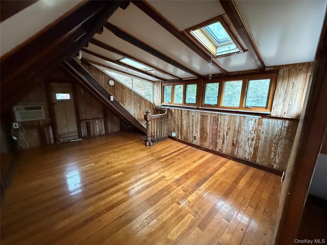 39 Cedar Drive, Shinnecock, NY 11968