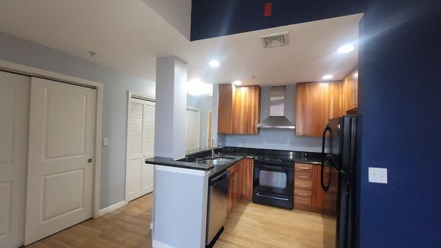 170 Oxford St 170-206, Lynn, MA 01901