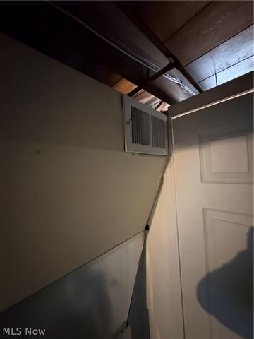 17608 Puritas Avenue, Cleveland, OH 44135