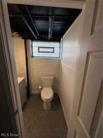 17608 Puritas Avenue, Cleveland, OH 44135