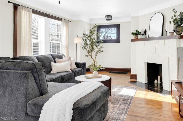 17608 Puritas Avenue, Cleveland, OH 44135