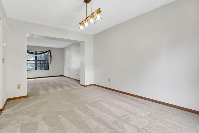 5802 Gaelic Court, Dublin, OH 43016