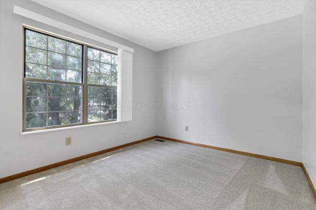 5802 Gaelic Court, Dublin, OH 43016