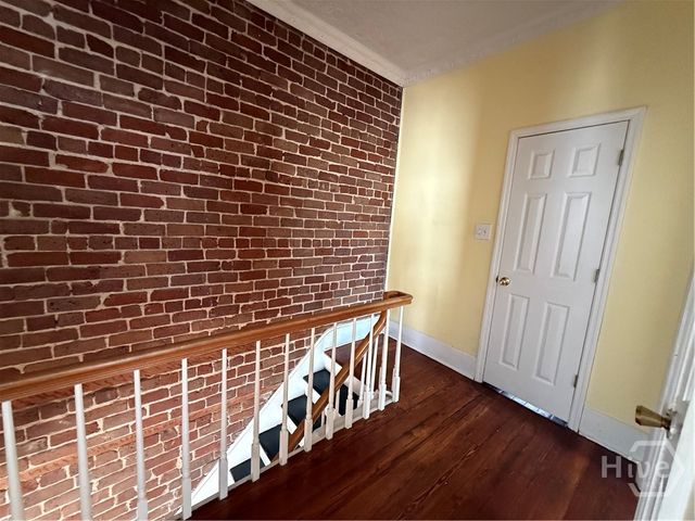 415 Price Street E, Savannah, GA 31401