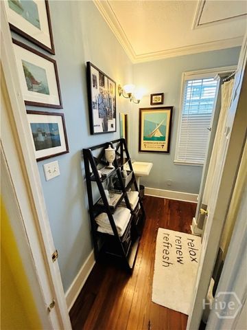 415 Price Street E, Savannah, GA 31401