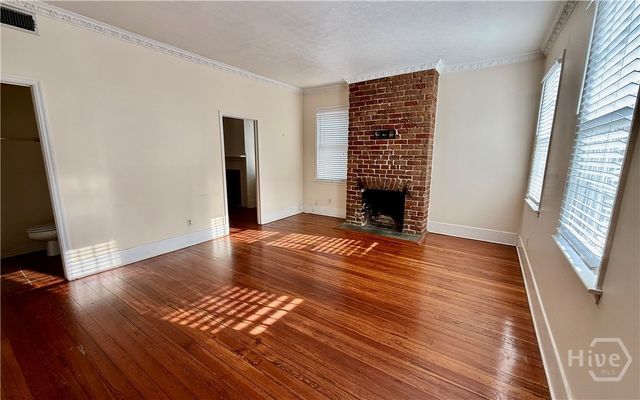 415 Price Street E, Savannah, GA 31401