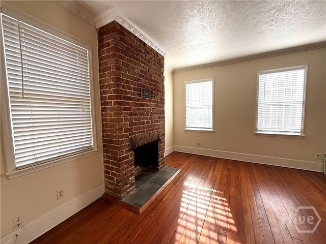 415 Price Street E, Savannah, GA 31401
