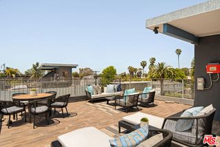 619 San Juan Avenue B, Venice (los Angeles), CA 90291