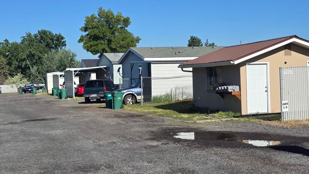 1604 Hope Street, Klamath Falls, OR 97603