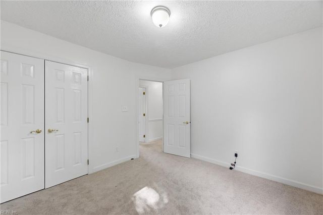 103 Kiskiac TURN, Yorktown, VA 23693