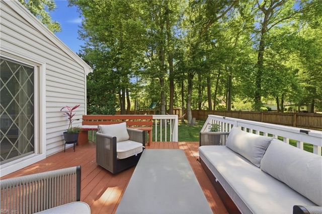 103 Kiskiac TURN, Yorktown, VA 23693