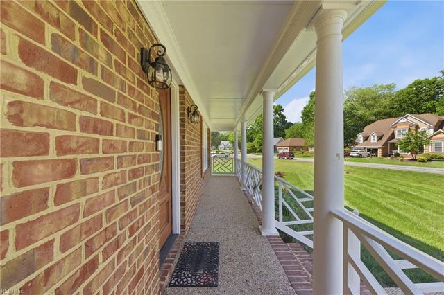 103 Kiskiac TURN, Yorktown, VA 23693