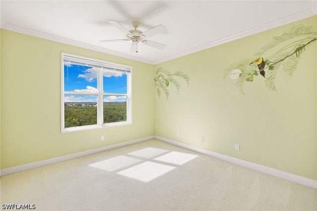 420 Cove Tower DR 804, Naples, FL 34110