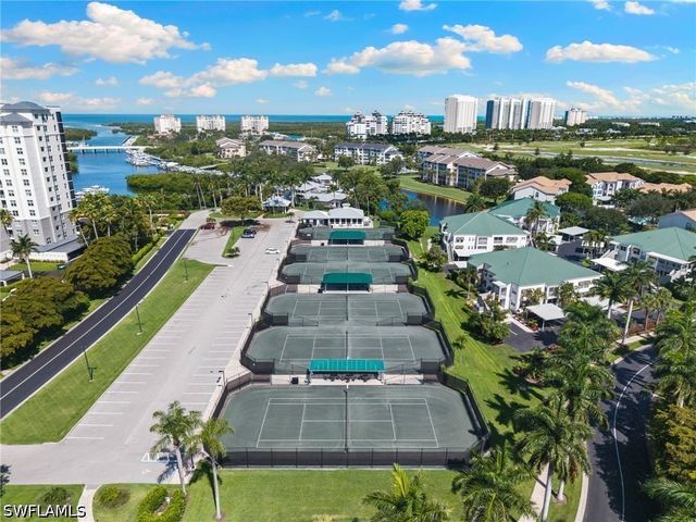 420 Cove Tower DR 804, Naples, FL 34110