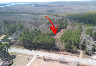 138 Worth Guard Road, Coinjock, NC 27923