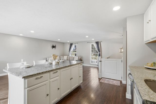 2148 Julie Terrace, Reading, OH 45215