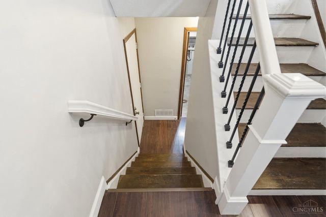 2148 Julie Terrace, Reading, OH 45215