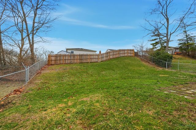 2148 Julie Terrace, Reading, OH 45215