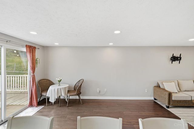 2148 Julie Terrace, Reading, OH 45215