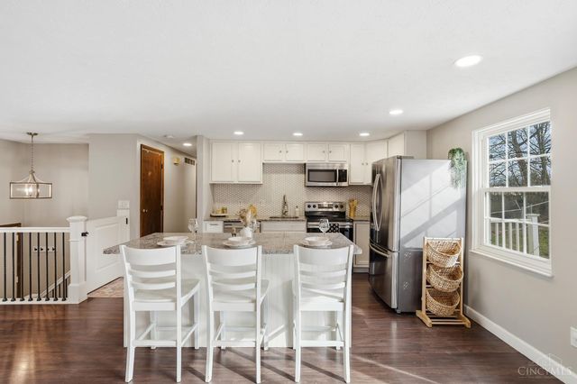 2148 Julie Terrace, Reading, OH 45215