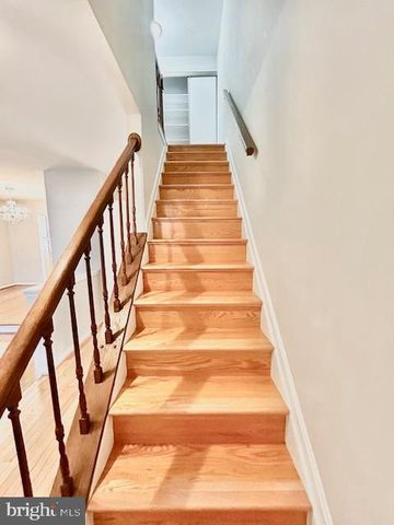 50 CAPRICORN CT, Derwood, MD 20855