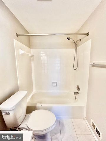 50 CAPRICORN CT, Derwood, MD 20855