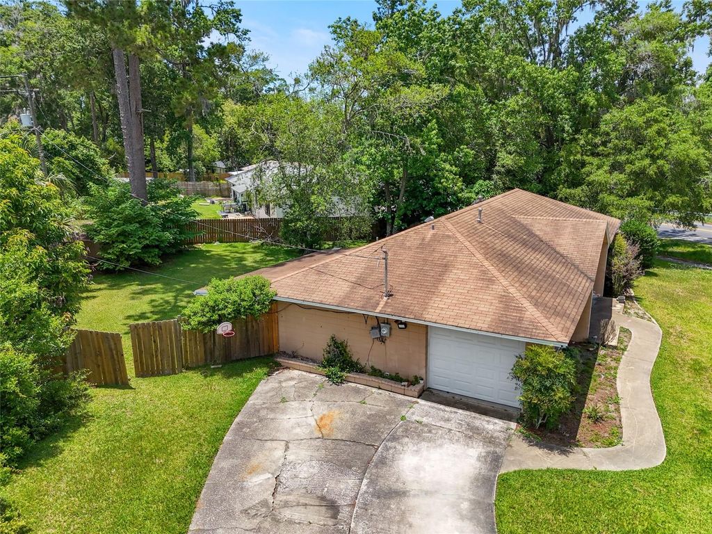 Image 34 of property listing at 2230 NW 57TH TERRACE, Gainesville, FL 32605