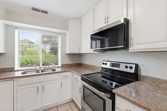 13858 N 91ST Drive, Peoria, AZ 85381