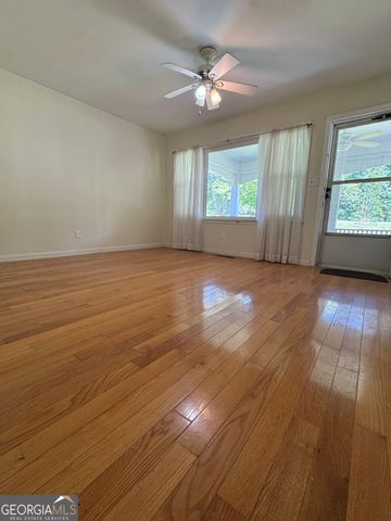 904 Eastside School Road, Senoia, GA 30276