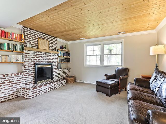 566 DELVALE RD, Yardley, PA 19067