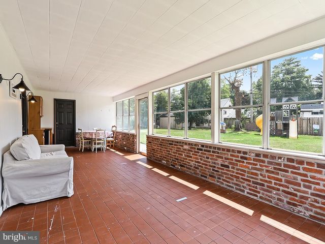 566 DELVALE RD, Yardley, PA 19067