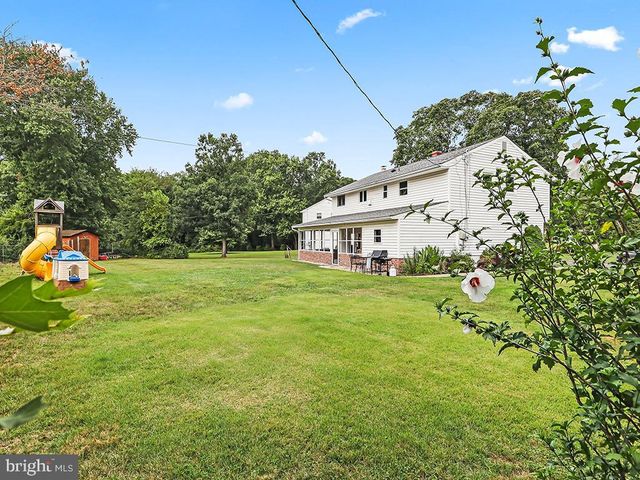566 DELVALE RD, Yardley, PA 19067